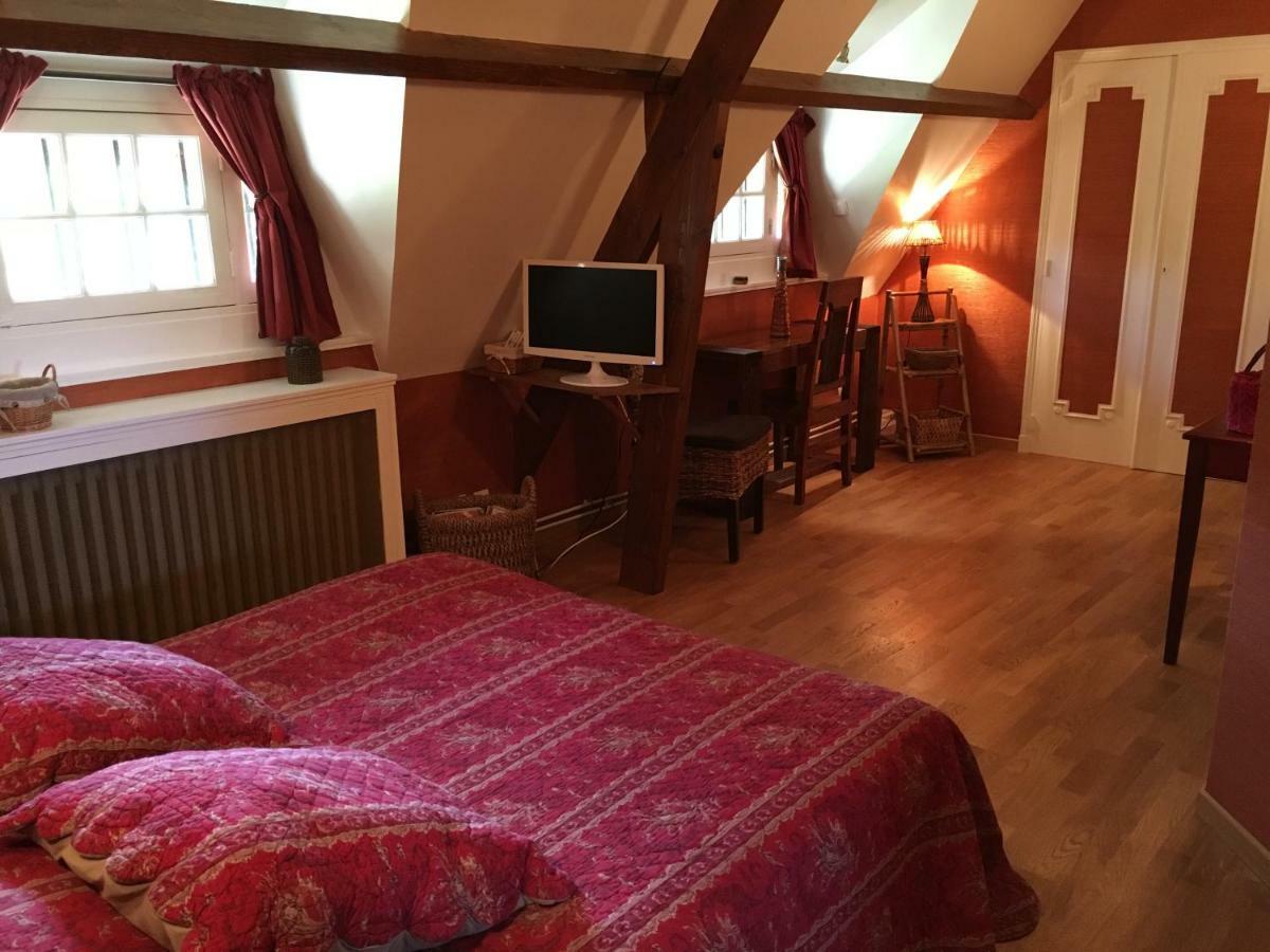 Bed and Breakfast L'Ile Normande Hardencourt-Cocherel Exteriér fotografie